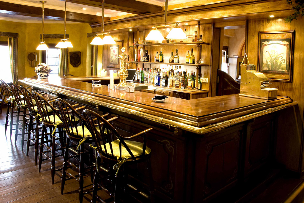 5637387828_9aeace793f_b